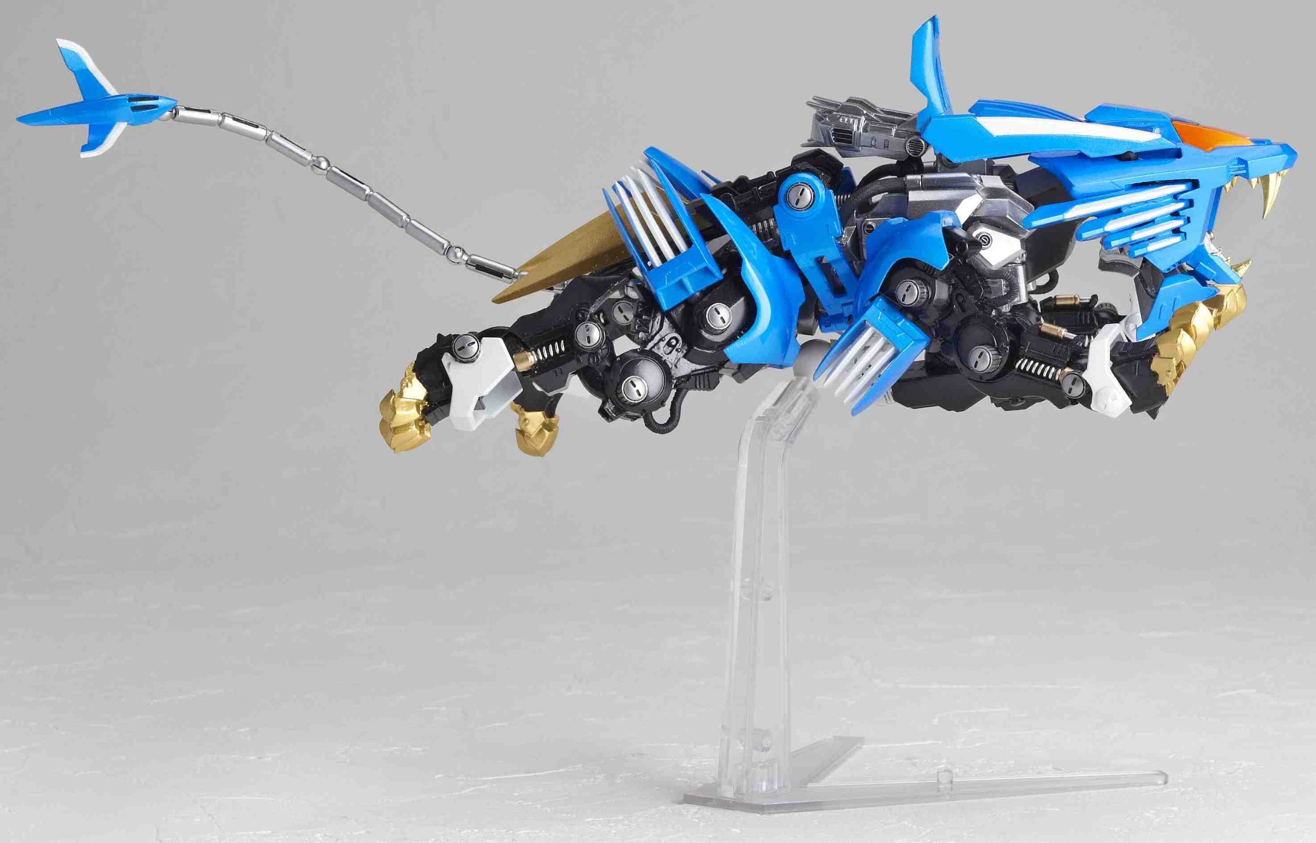 revoltech zoids